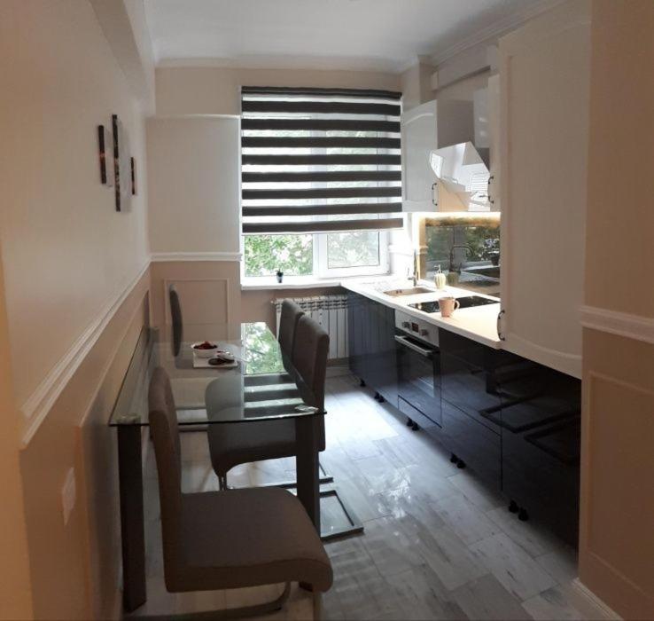Apartament Ultracentral Apartman Konstanca Kültér fotó